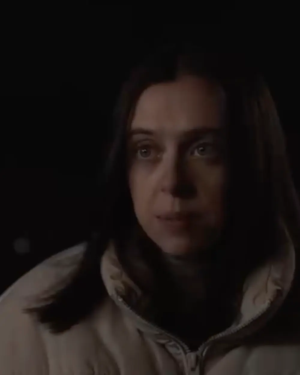 💊 Discover the new trailer for Michael Tyburski’s sci-fi rom com TURN ME ON starring Bel Powley and Nick Robinson